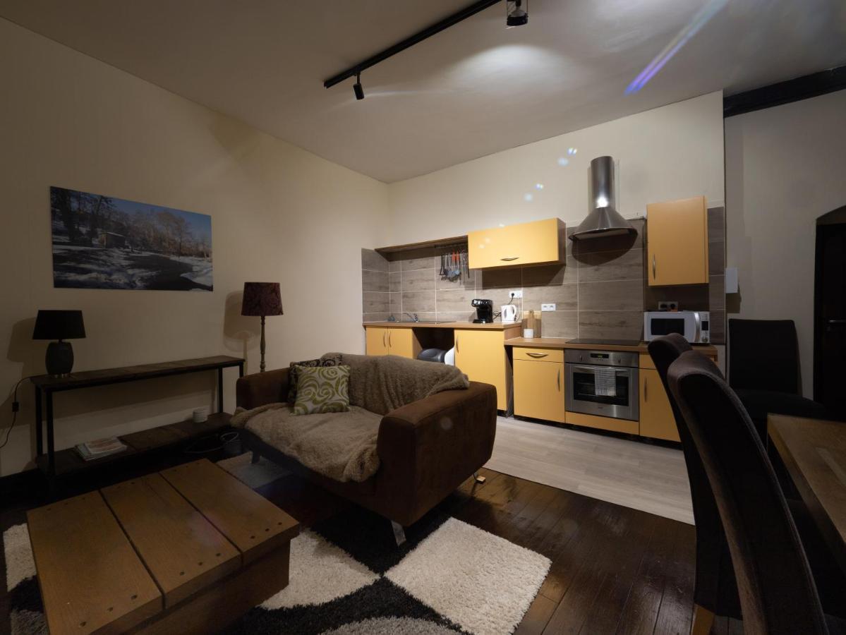 Pont Vieux Chambres Et Gites กงโฟลองส์ ภายนอก รูปภาพ
