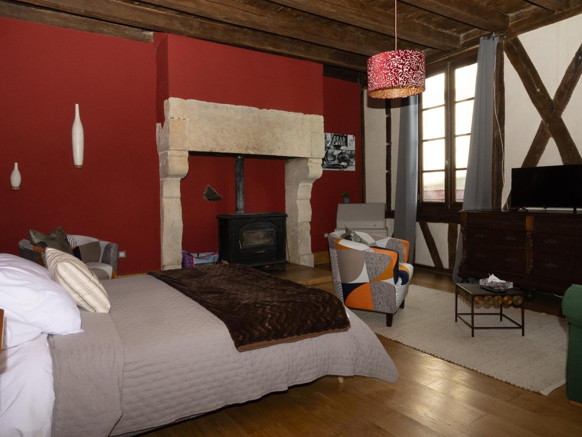 Pont Vieux Chambres Et Gites กงโฟลองส์ ภายนอก รูปภาพ